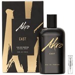 Akro Fragrances East - Eau de Parfum - Perfume Sample - 2 ml